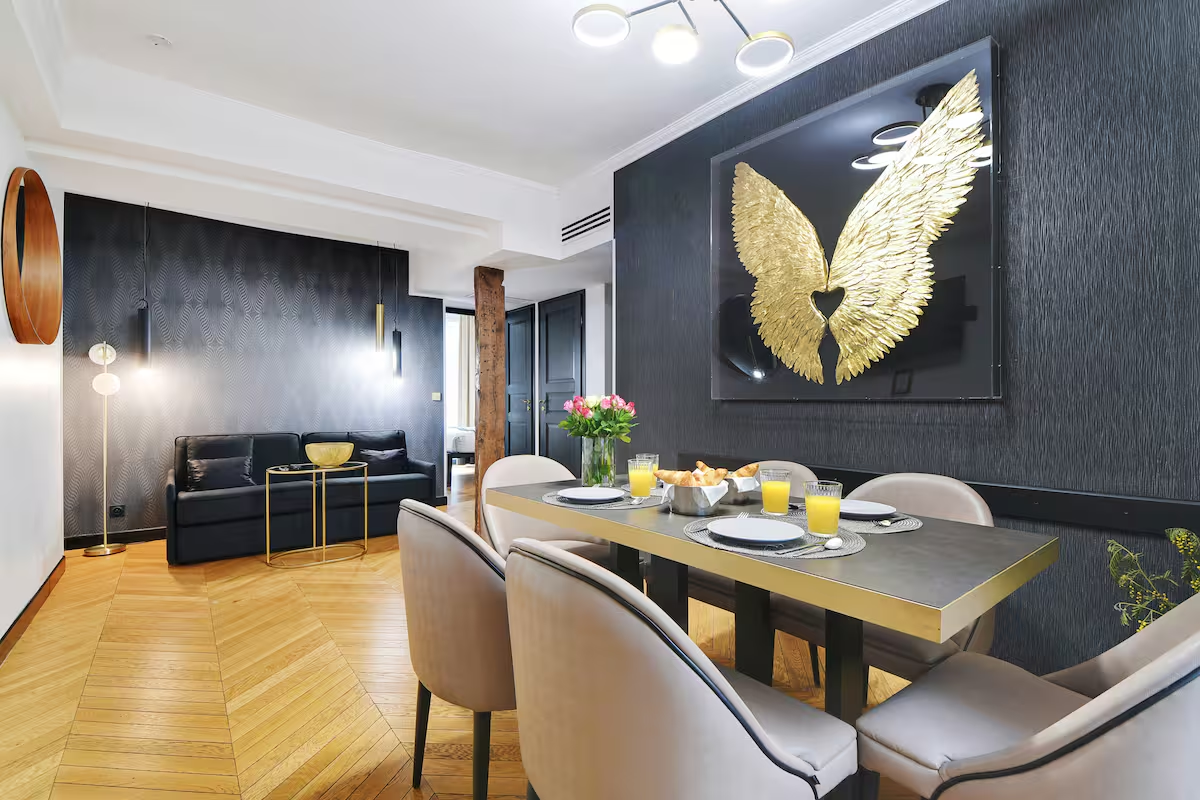 Odéon-Notre Dame de Paris (D)