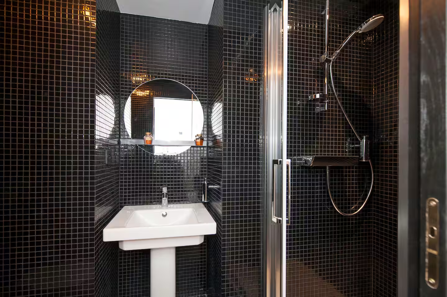 Odéon-Notre Dame de Paris (A)