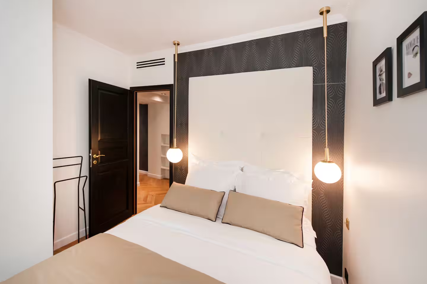 Odéon-Notre Dame de Paris (B)