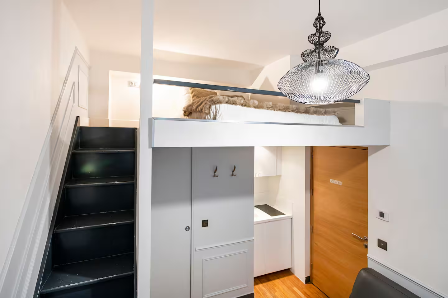 Marais Lovely Studio